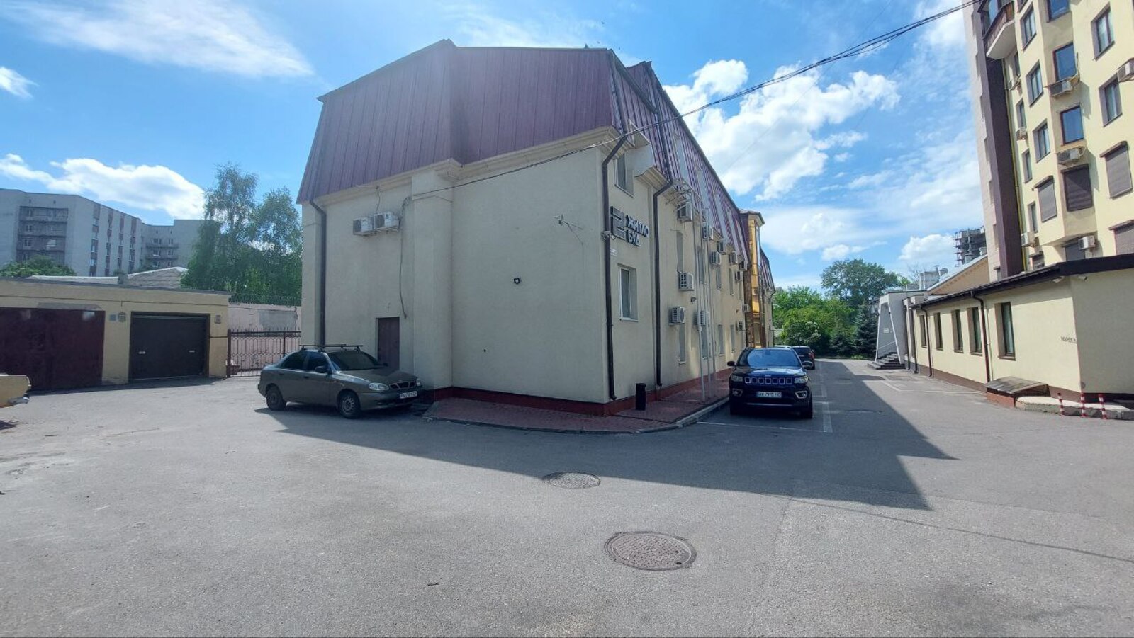 Продаж приміщення 514,6 м2/ Космічна 12/ червона лінія/ м. Наукова 200 м фото 1 Продаж приміщення 514,6 м2/ Космічна 12/ червона лінія/ м. Наукова 200 м фото 1