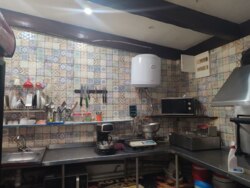 Оренда приміщеня 40 м2/ Валентинівська 18/ м. Студентська 400 м фото 12 Оренда приміщеня 40 м2/ Валентинівська 18/ м. Студентська 400 м фото 12