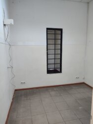 ������ ��������� 240 �2 / ��. ����� 32/ ������� ���� ���� 28